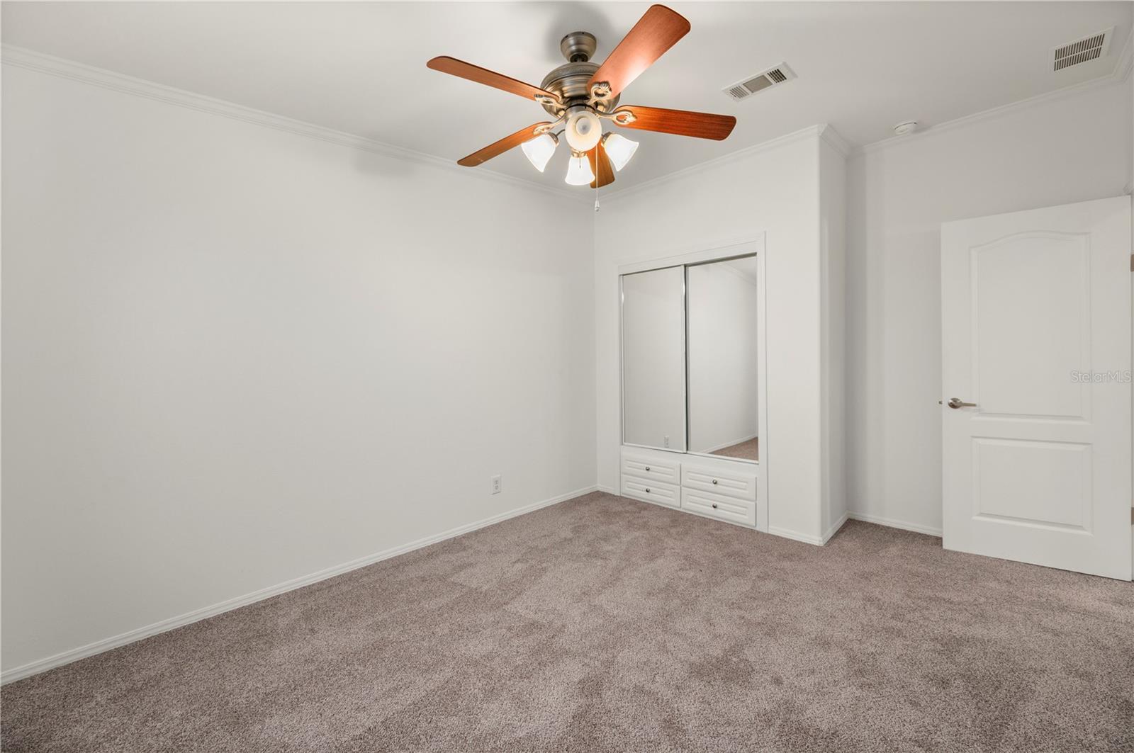 Image 22 of 70 For 67 Windmill Boulevard