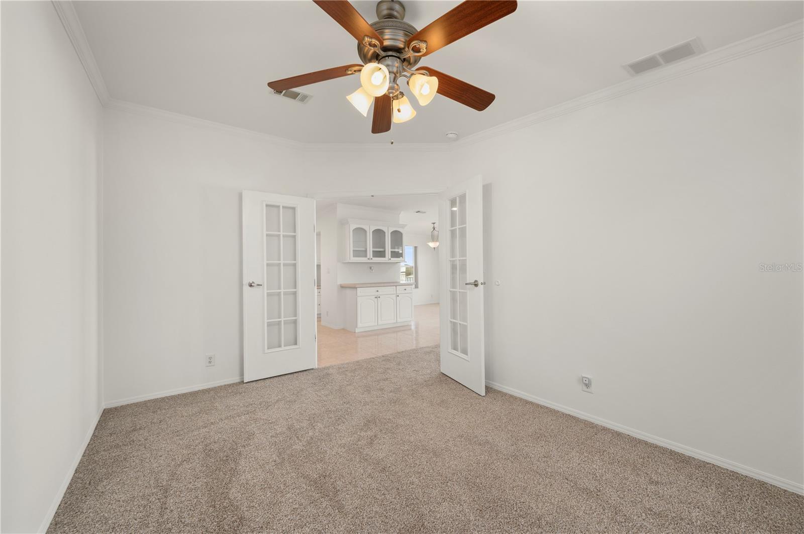 Image 24 of 70 For 67 Windmill Boulevard