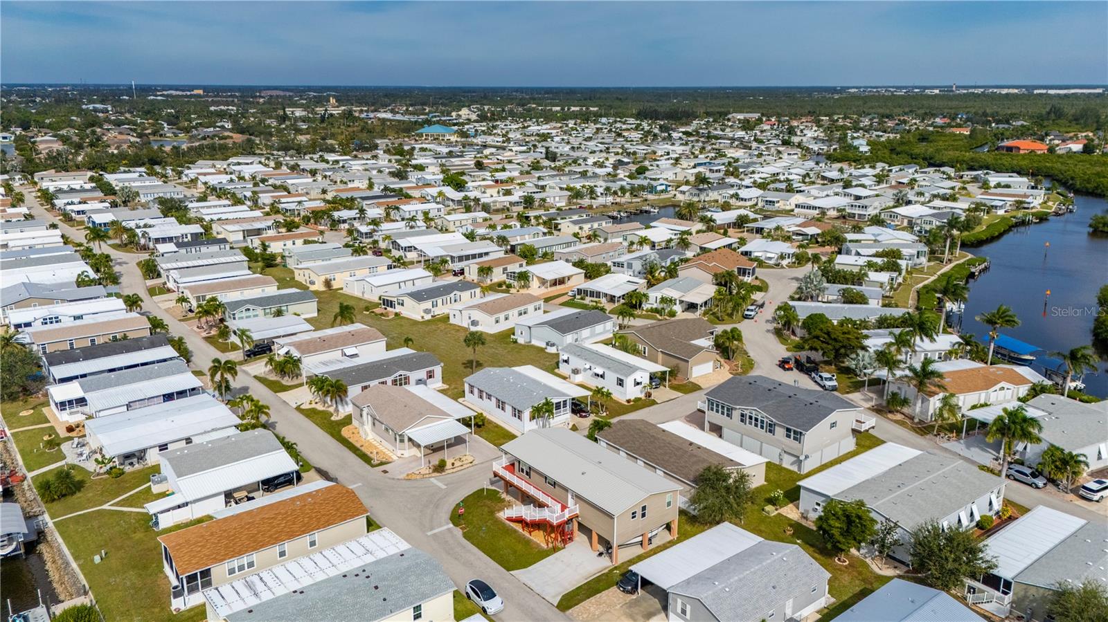 Image 34 of 70 For 67 Windmill Boulevard