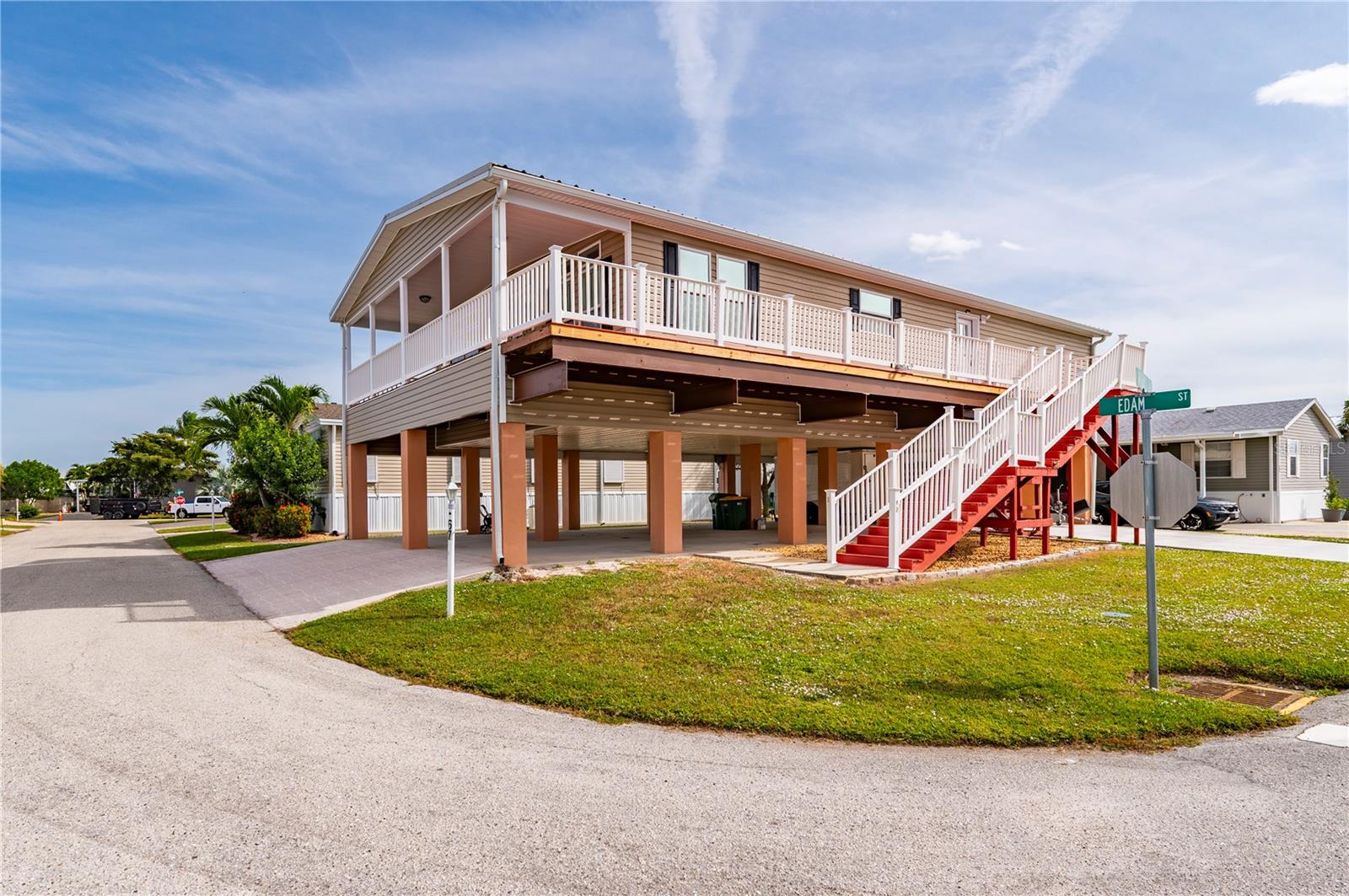 Image 42 of 70 For 67 Windmill Boulevard