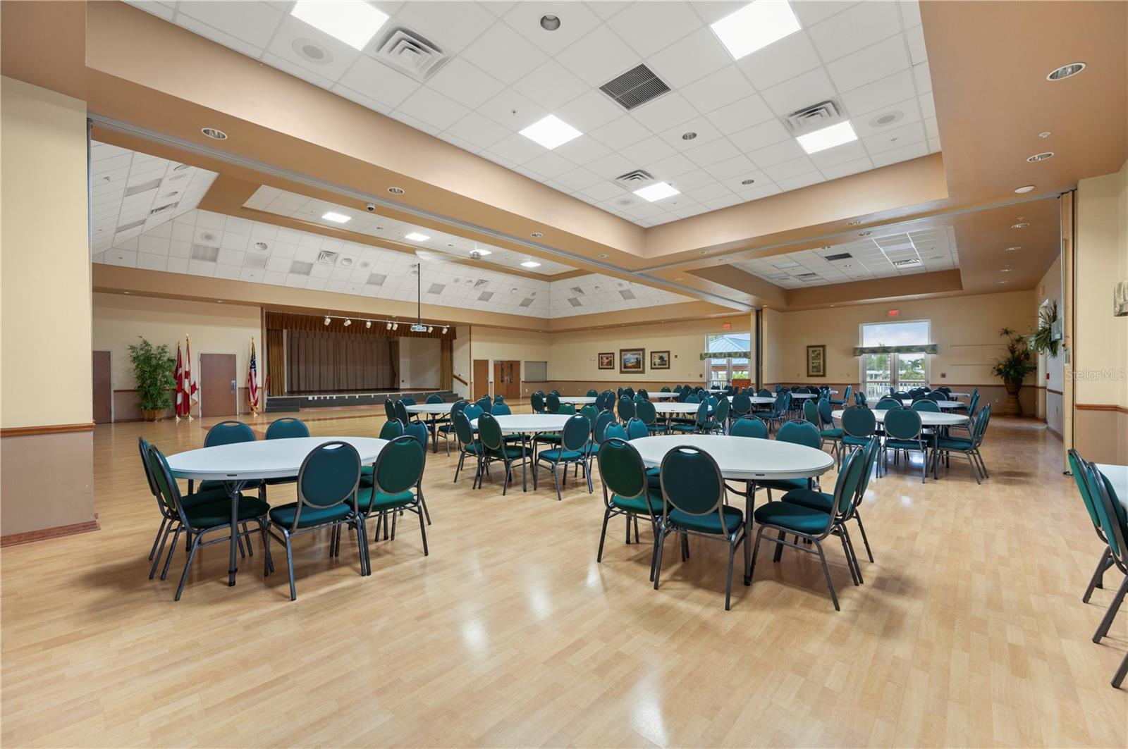 Image 57 of 70 For 67 Windmill Boulevard