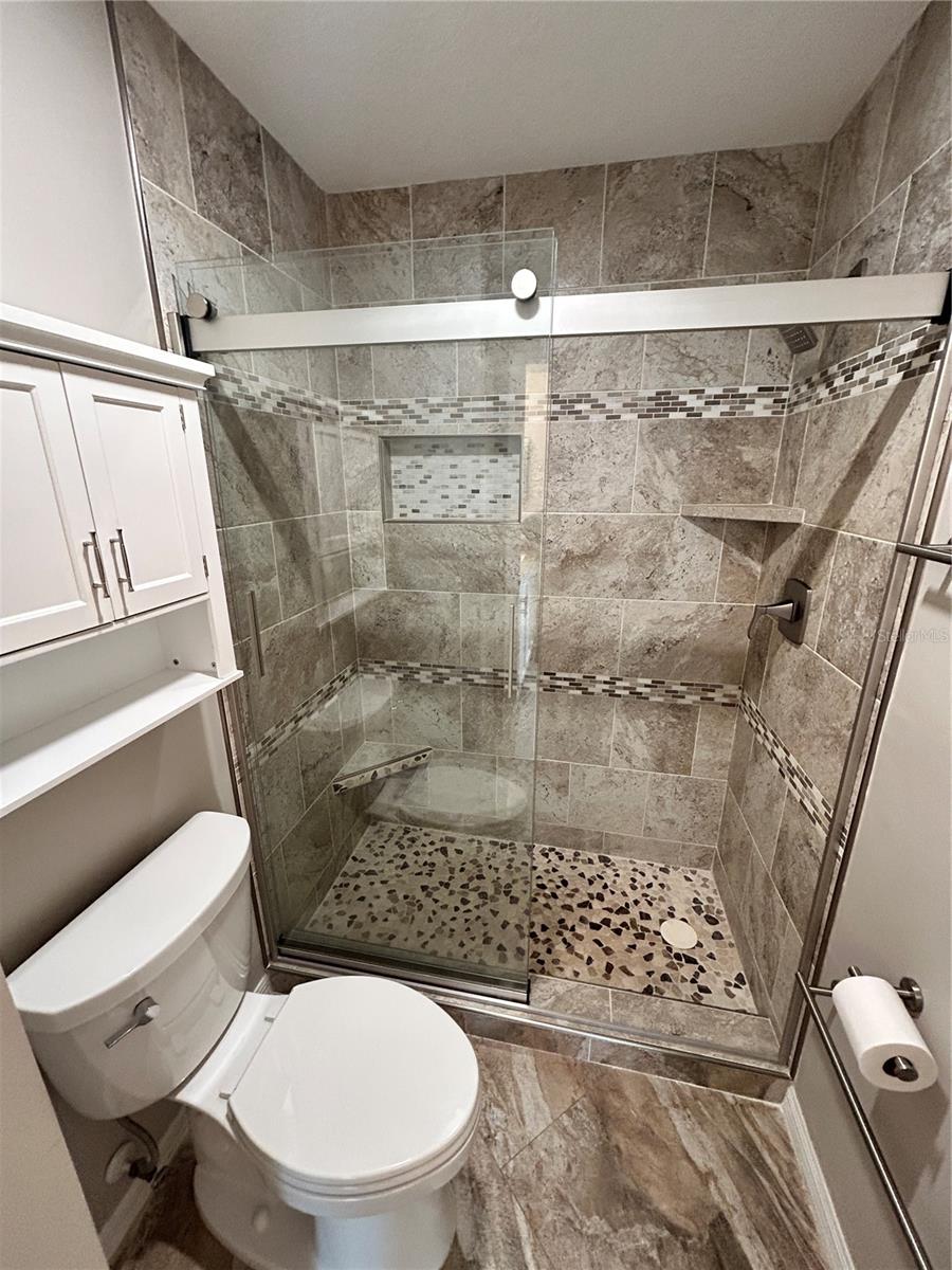 Image 12 of 45 For 19310 Water Oak Drive 201