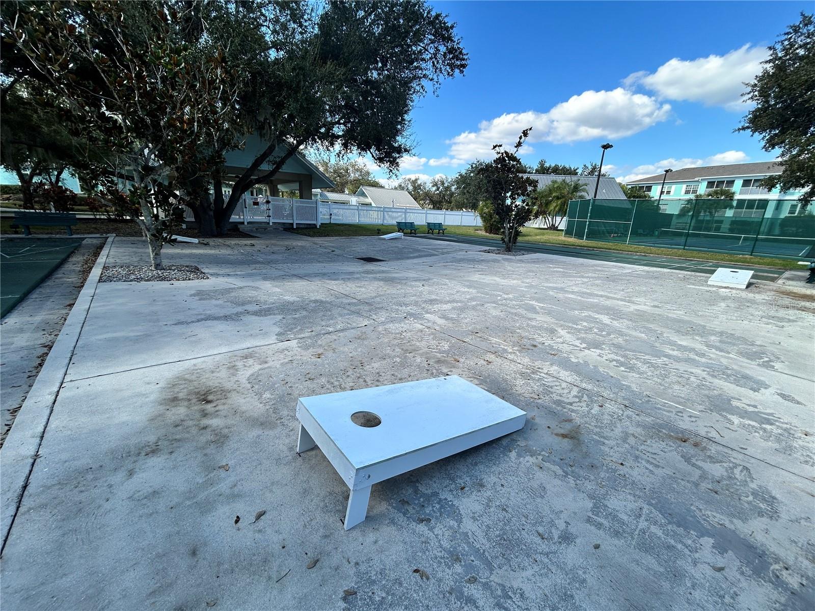 Image 41 of 45 For 19310 Water Oak Drive 201