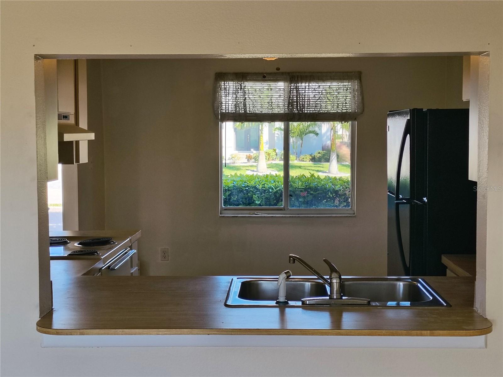 Image 15 of 30 For 1335 Mineo Drive C