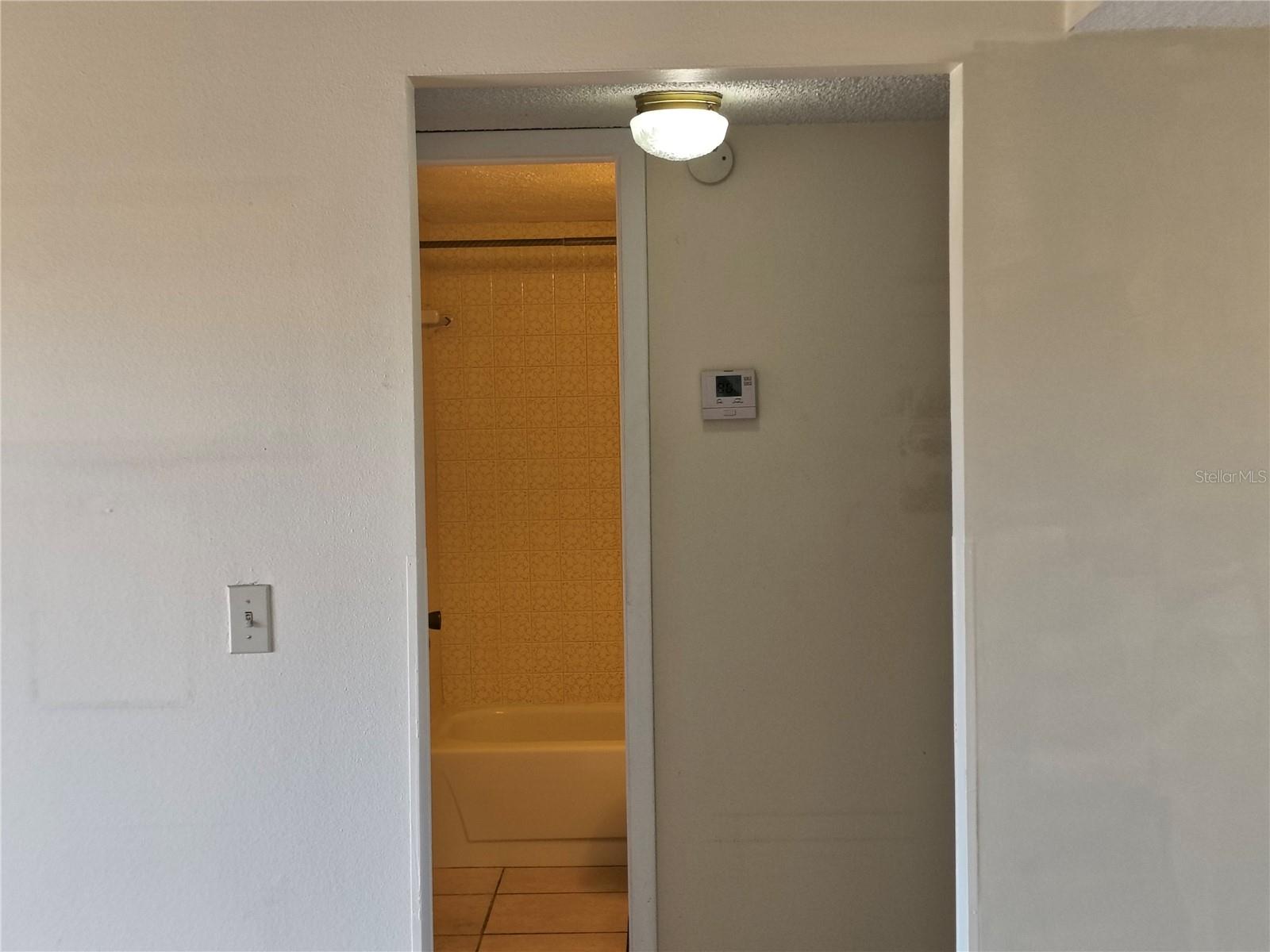 Image 16 of 30 For 1335 Mineo Drive C