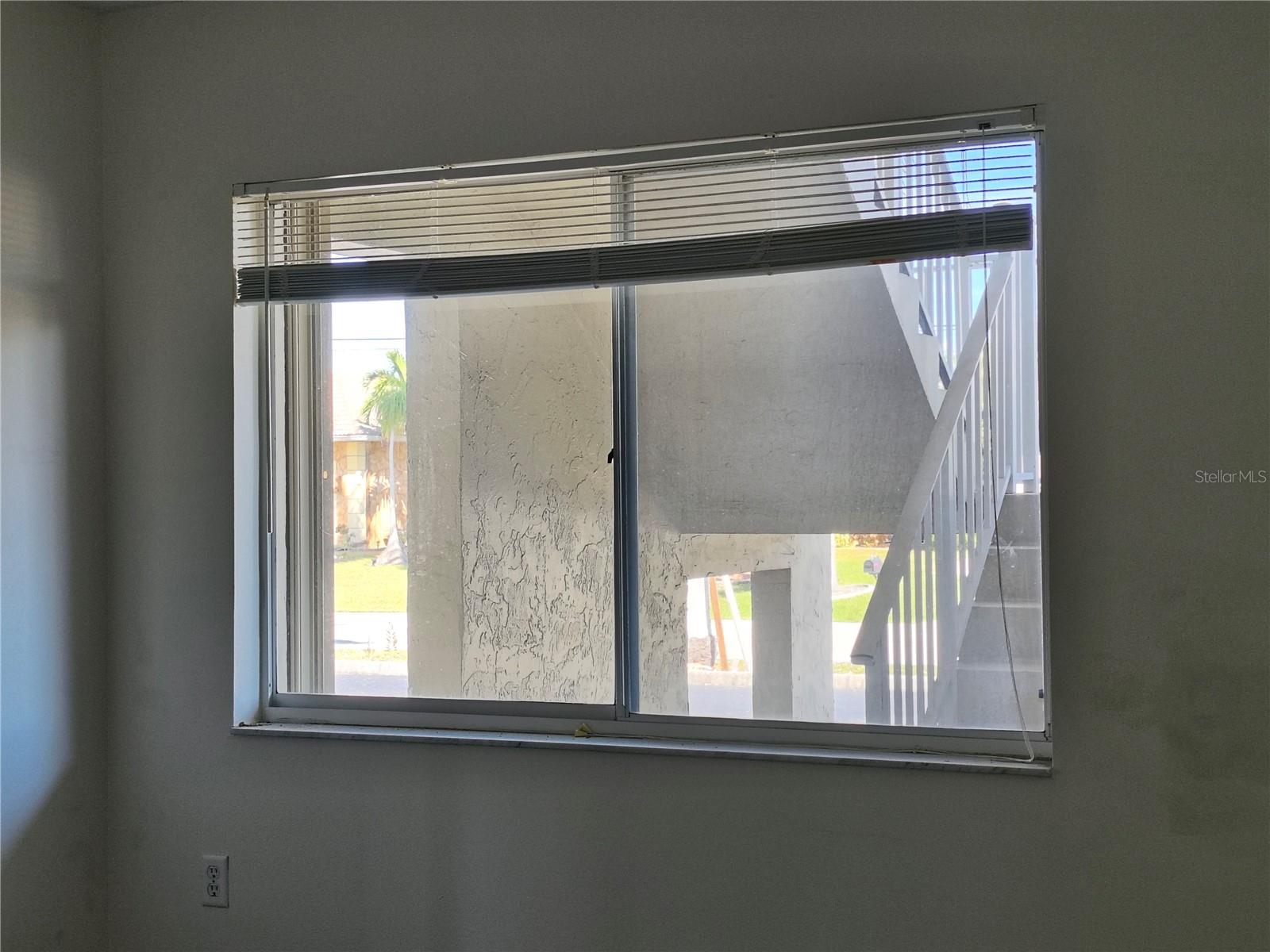 Image 17 of 30 For 1335 Mineo Drive C