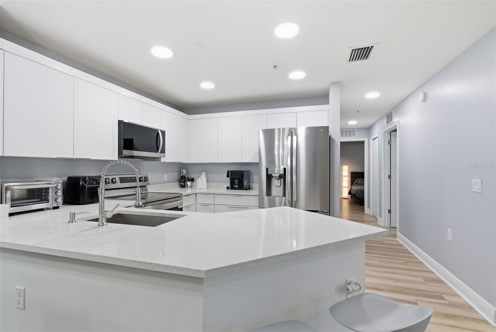 Image 11 of 45 For 3964 Pomodoro Circle 104