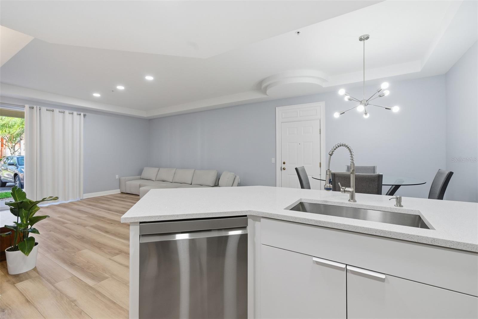 Image 13 of 45 For 3964 Pomodoro Circle 104