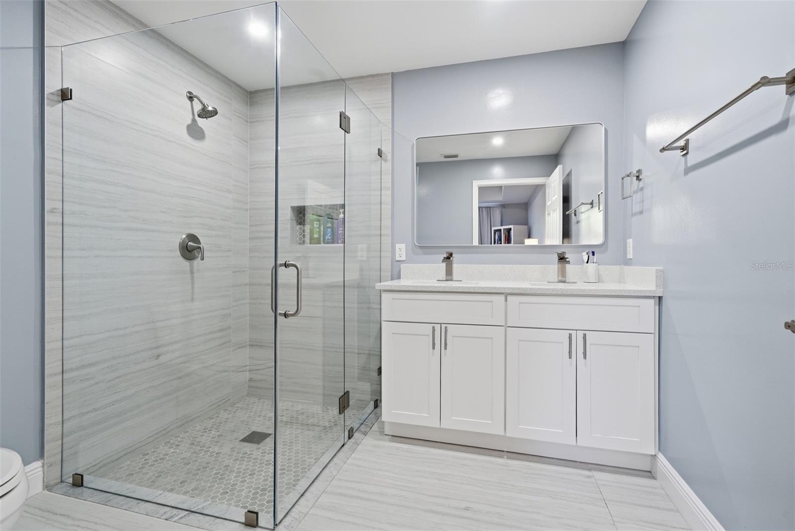 Image 20 of 45 For 3964 Pomodoro Circle 104