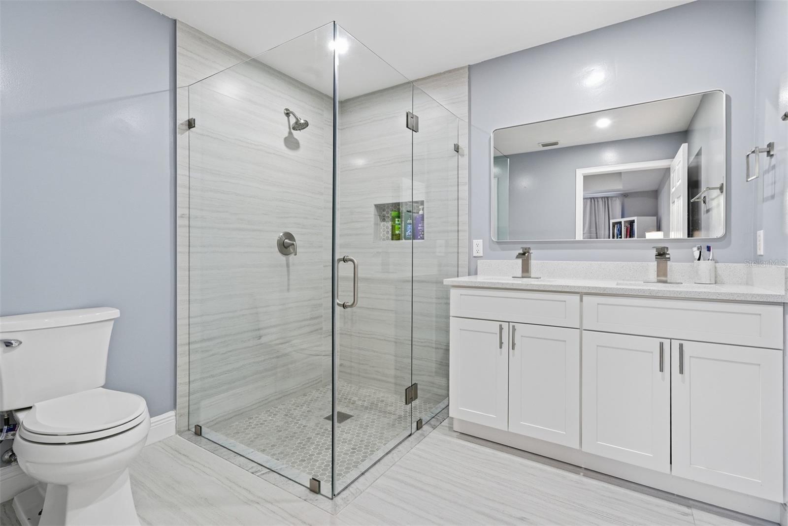 Image 21 of 45 For 3964 Pomodoro Circle 104