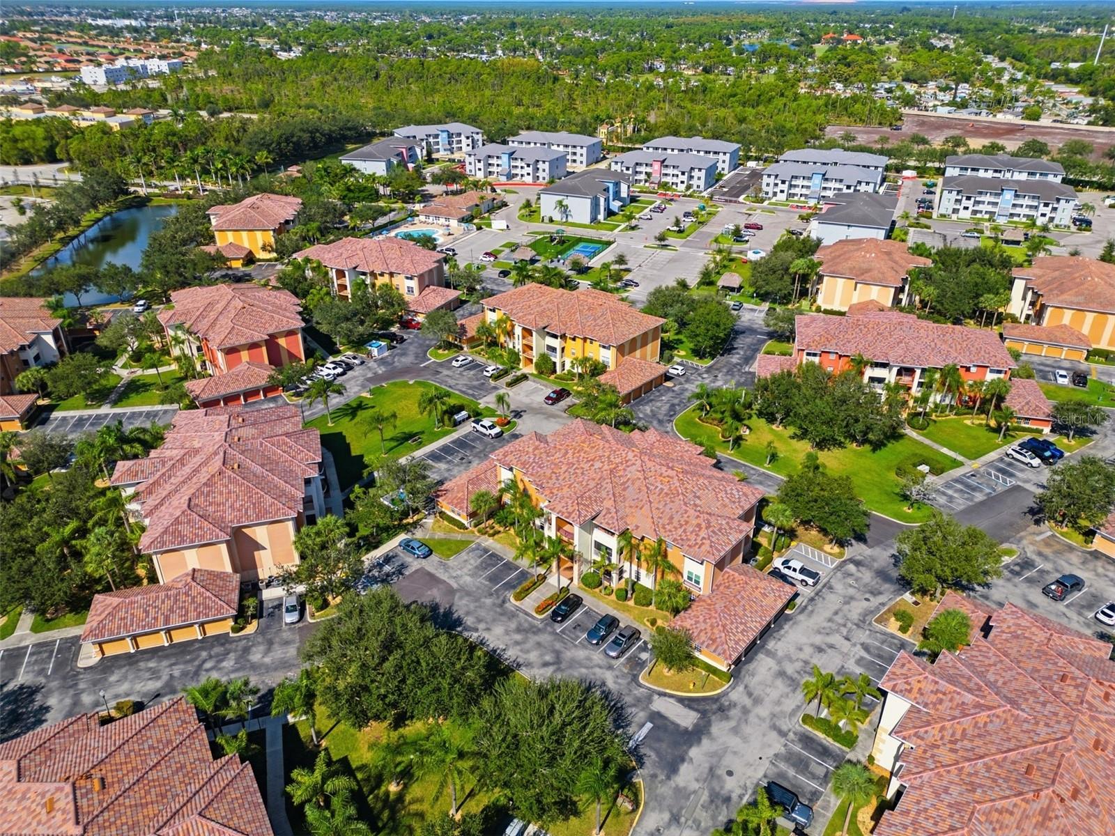 Image 31 of 45 For 3964 Pomodoro Circle 104