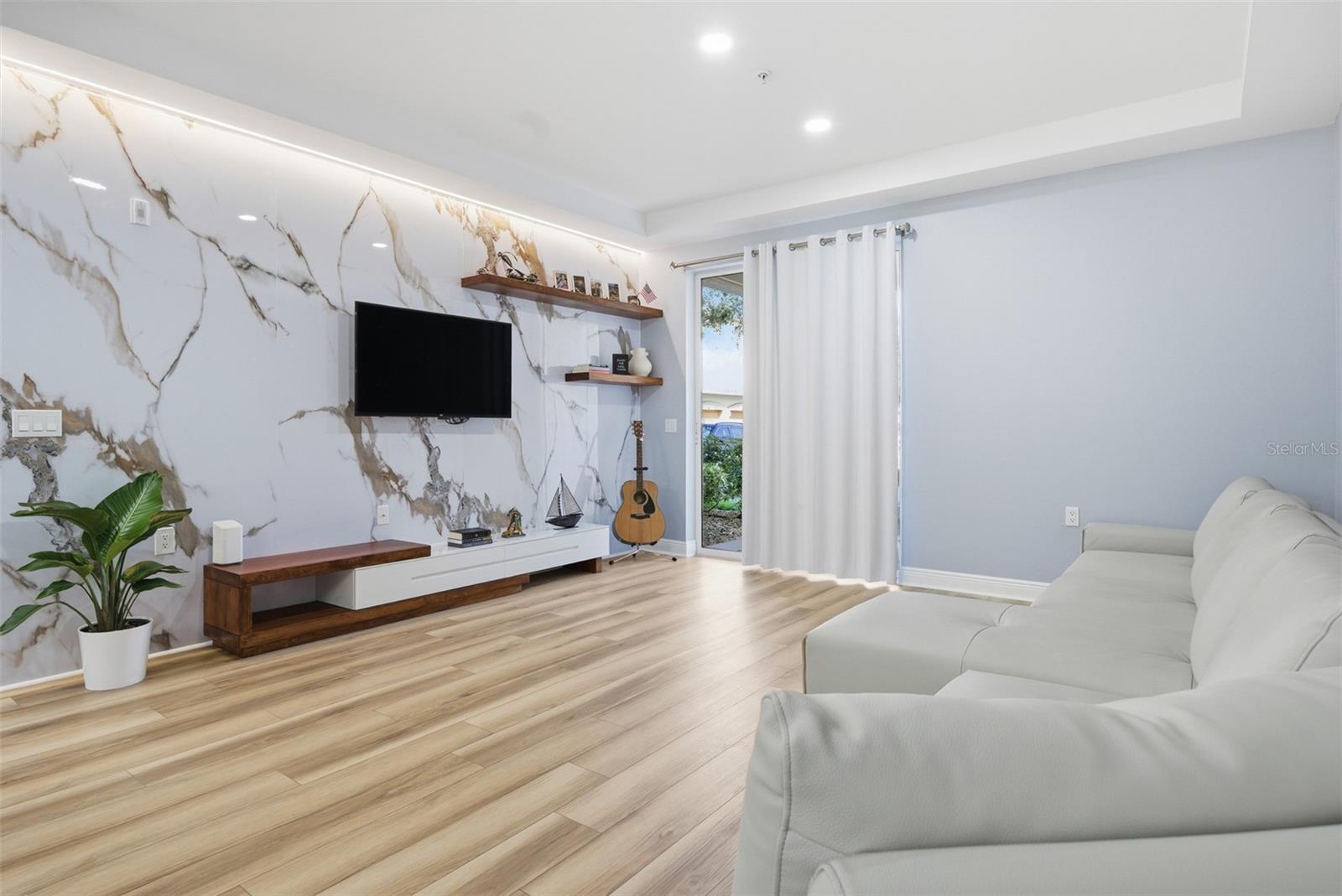 Image 8 of 45 For 3964 Pomodoro Circle 104