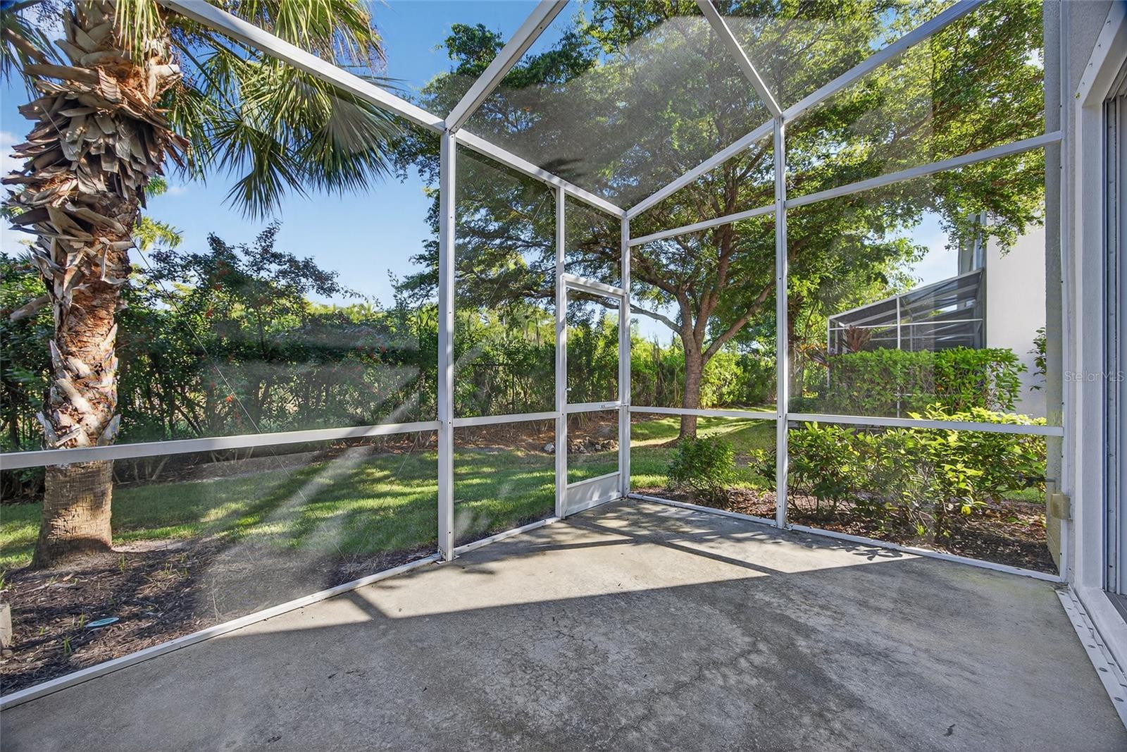 Image 24 of 35 For 8300 Village Edge Circle 1