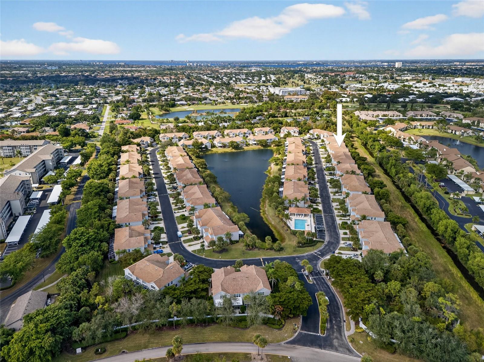 Image 28 of 35 For 8300 Village Edge Circle 1