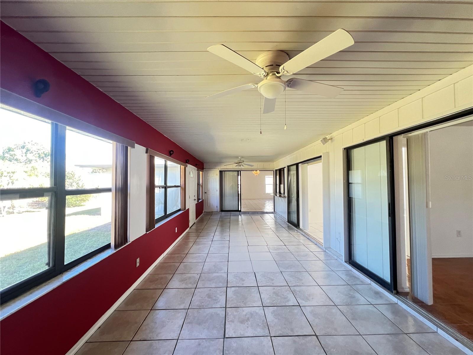 Image 25 of 43 For 23112 Gray Avenue