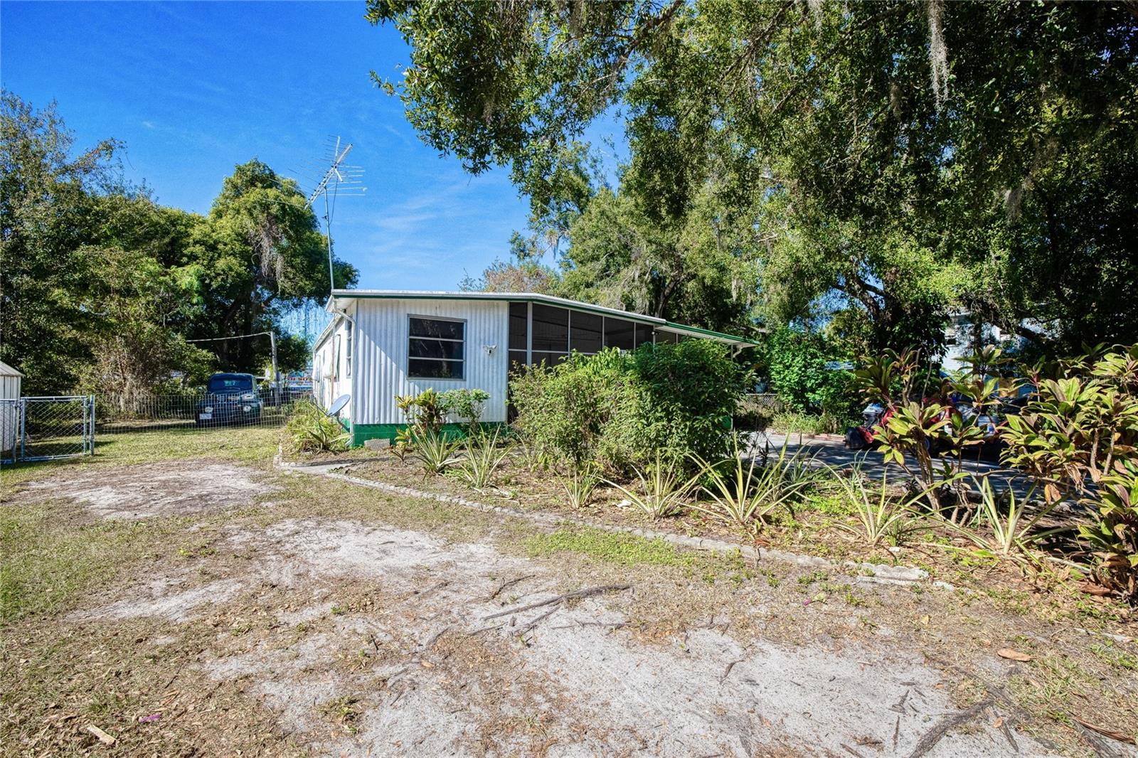 Image 26 of 28 For 1141 5th Avenue