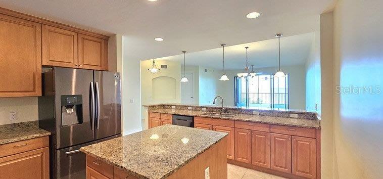 Image 6 of 44 For 89 Vivante Boulevard 8942