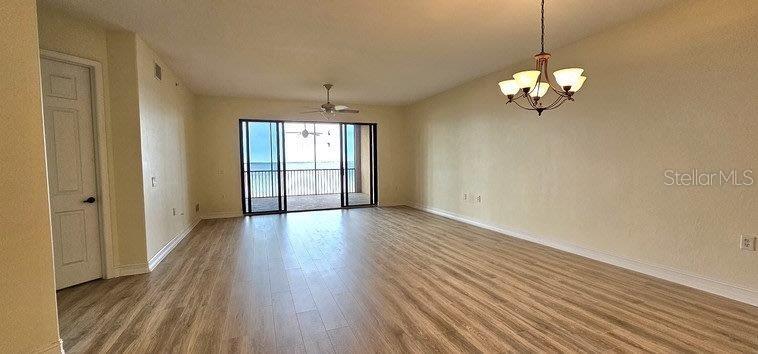 Image 9 of 44 For 89 Vivante Boulevard 8942