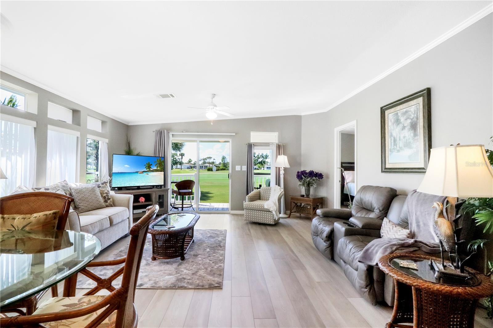 Image 10 of 97 For 2100 Kings Highway 481