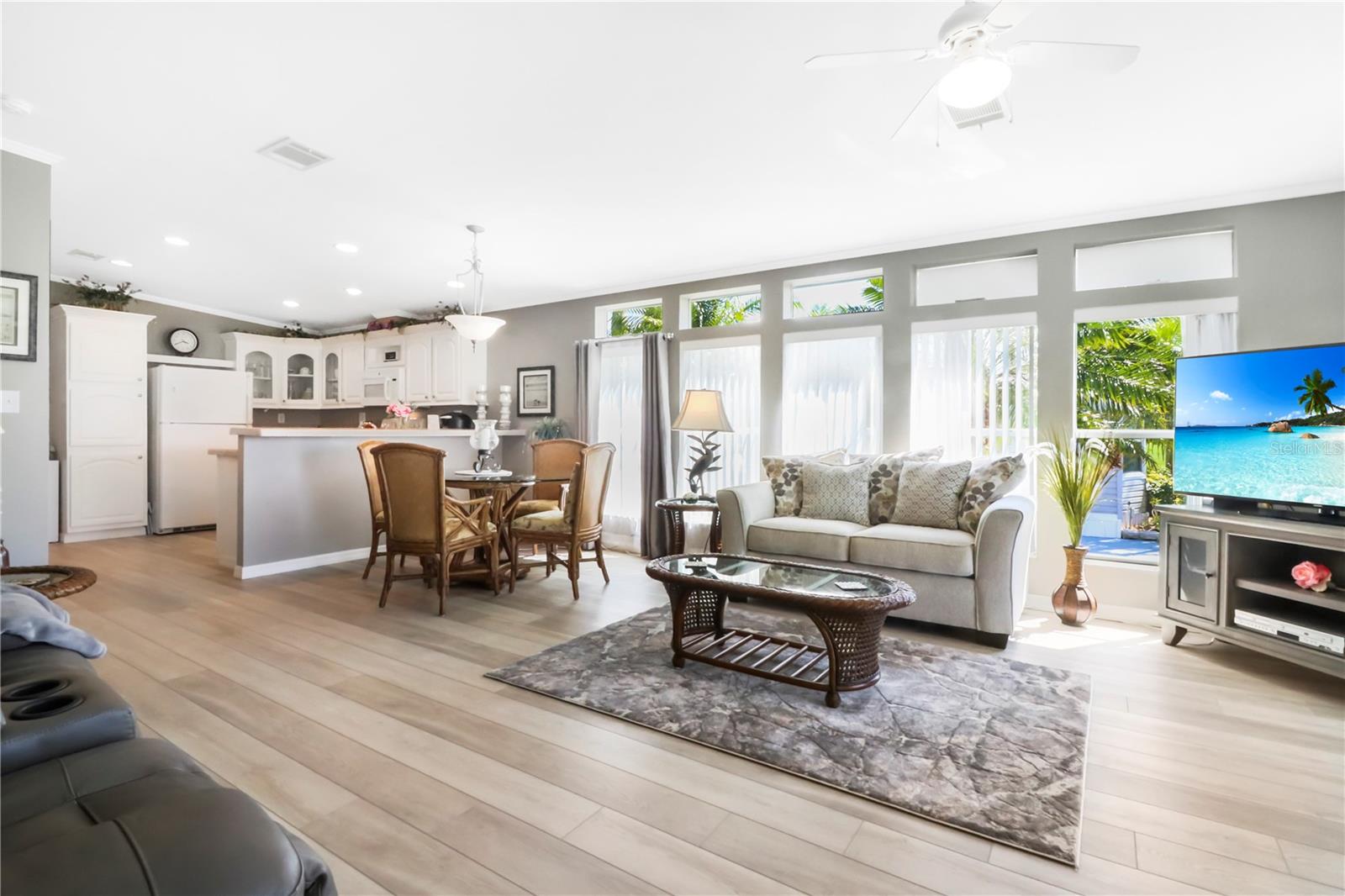 Image 14 of 97 For 2100 Kings Highway 481