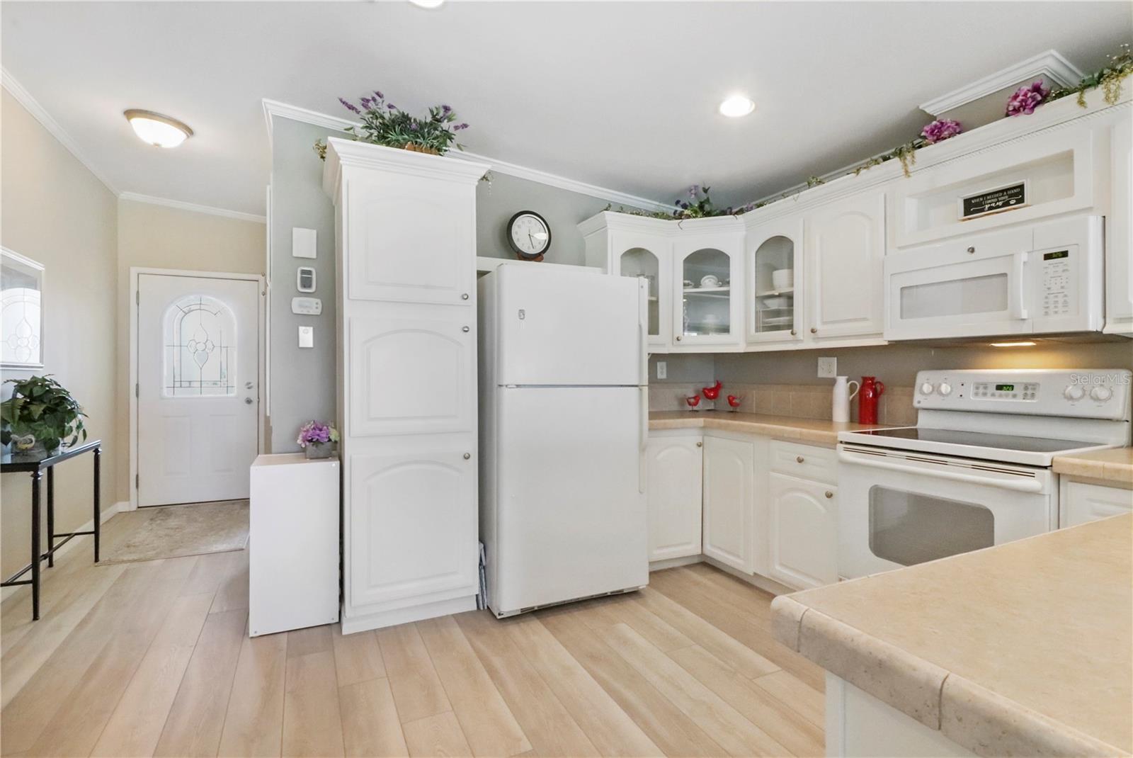 Image 17 of 97 For 2100 Kings Highway 481