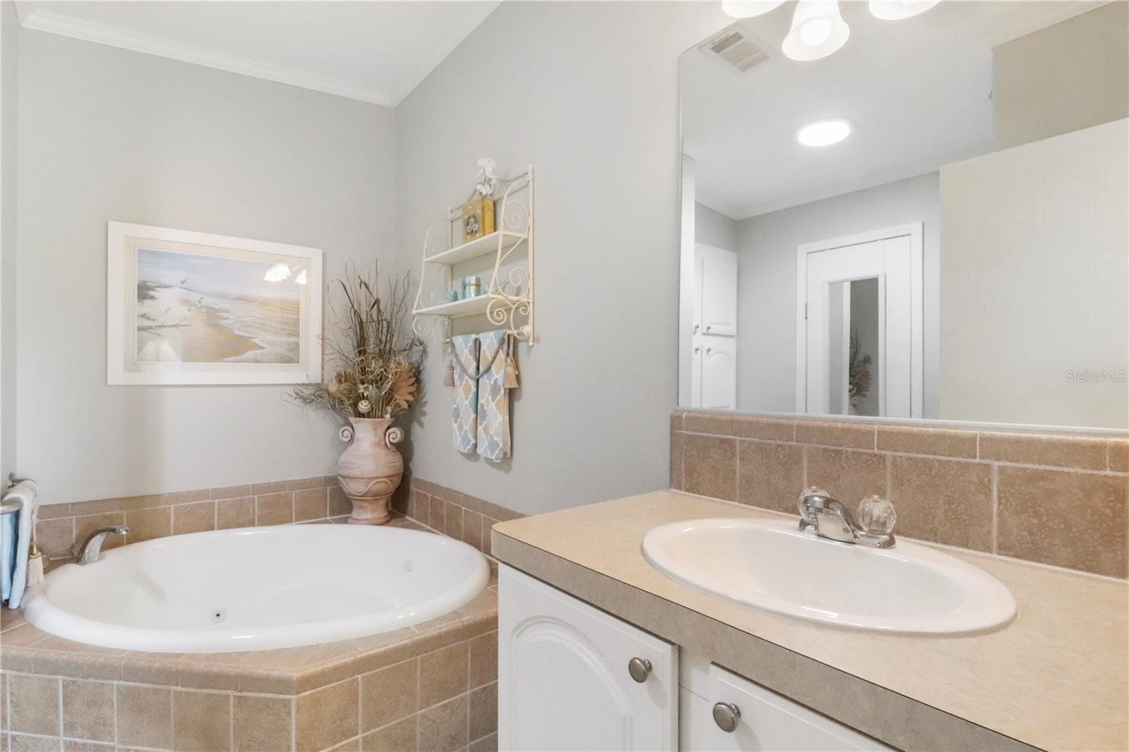 Image 27 of 97 For 2100 Kings Highway 481