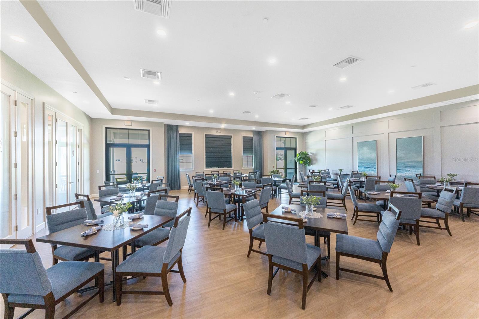 Image 31 of 46 For 14624 Sycamore Court 2511