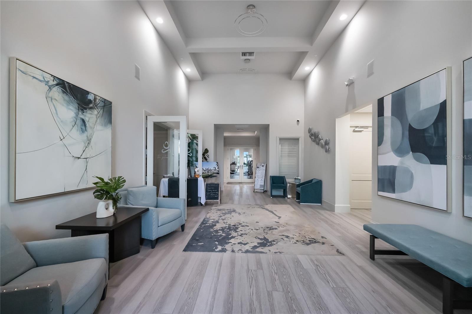 Image 33 of 46 For 14624 Sycamore Court 2511