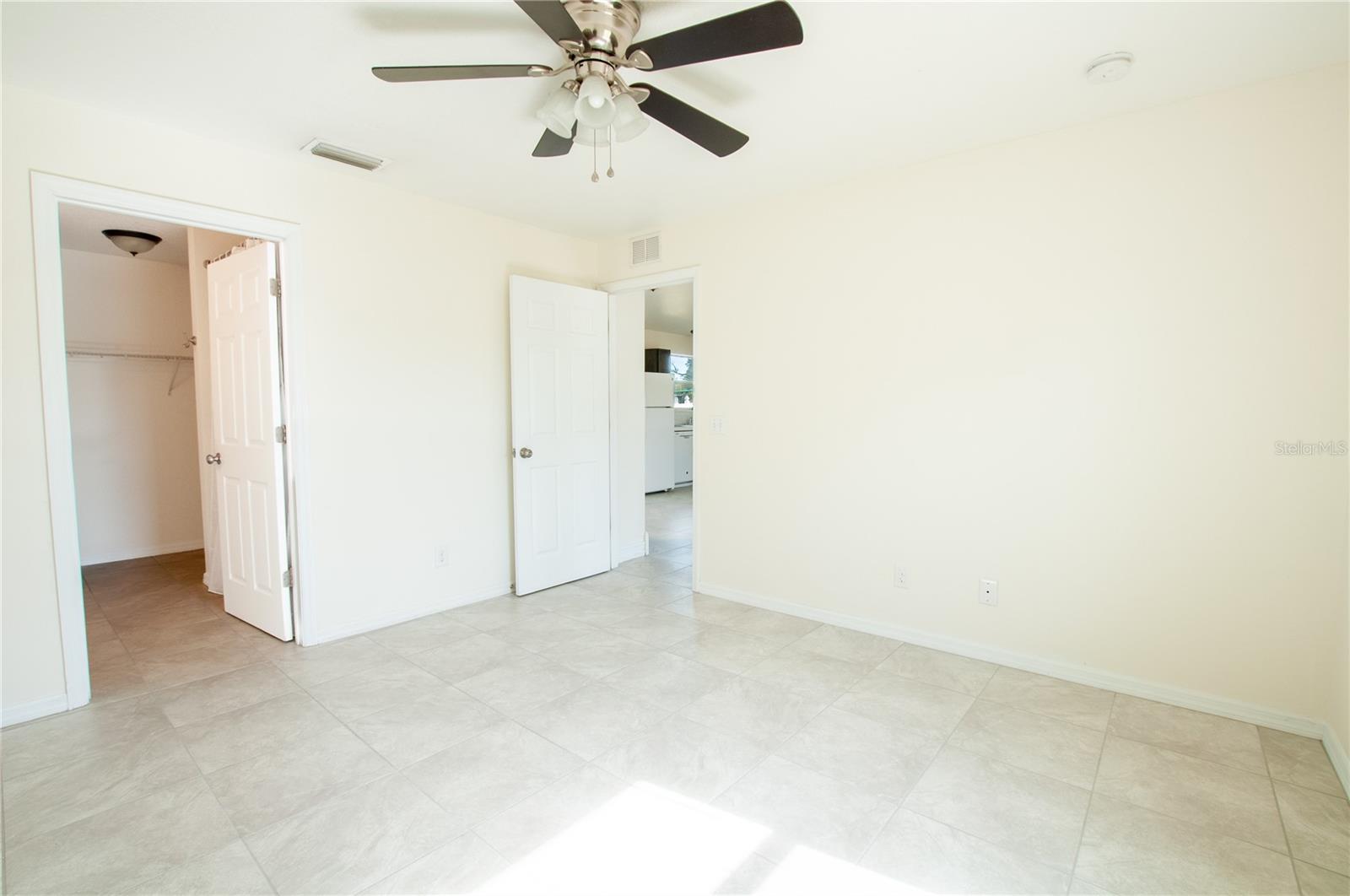 Image 17 of 22 For 114 Bridle Path