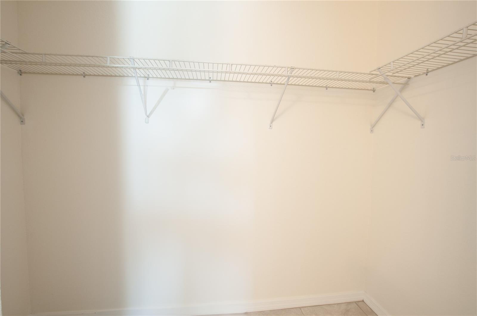 Image 19 of 22 For 114 Bridle Path