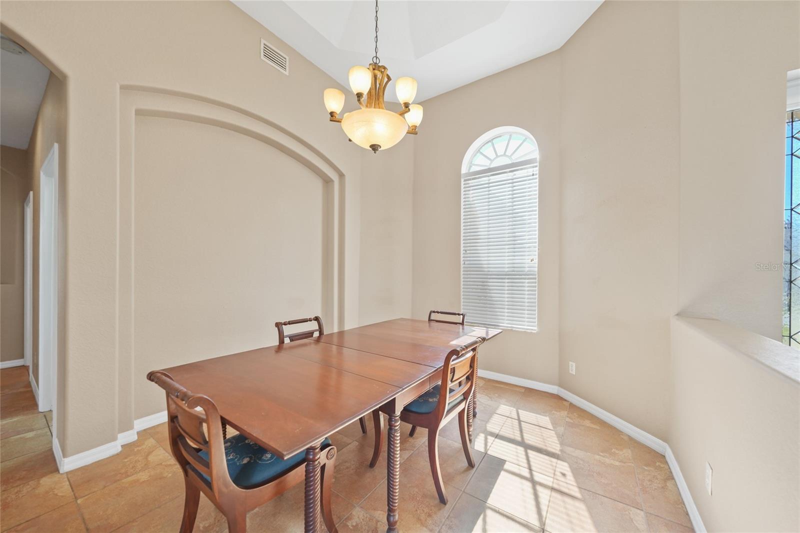 Image 10 of 42 For 10495 Atenia Street