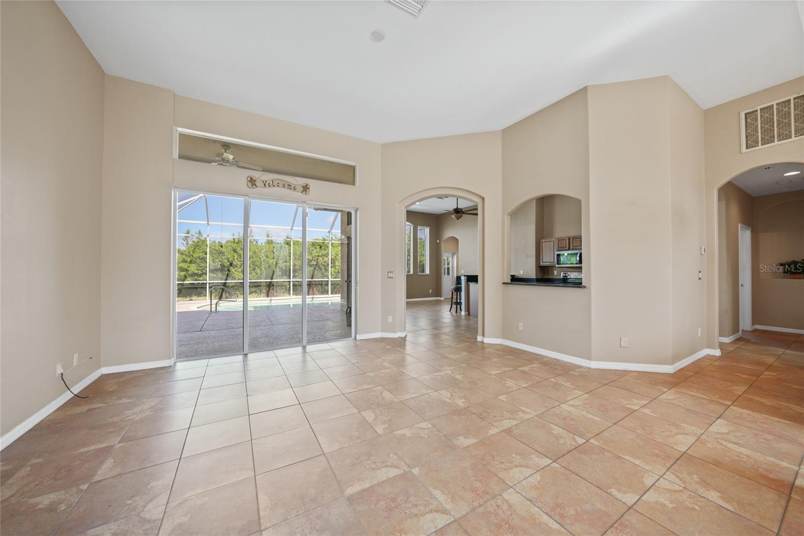 Image 12 of 42 For 10495 Atenia Street