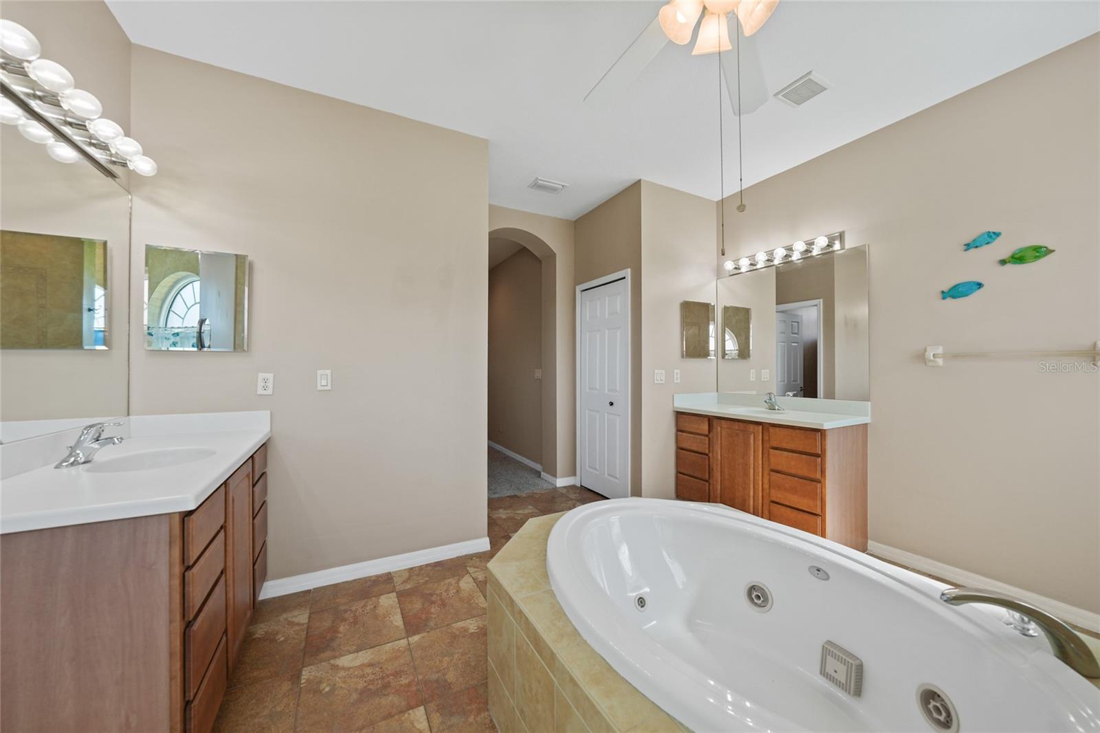 Image 26 of 42 For 10495 Atenia Street