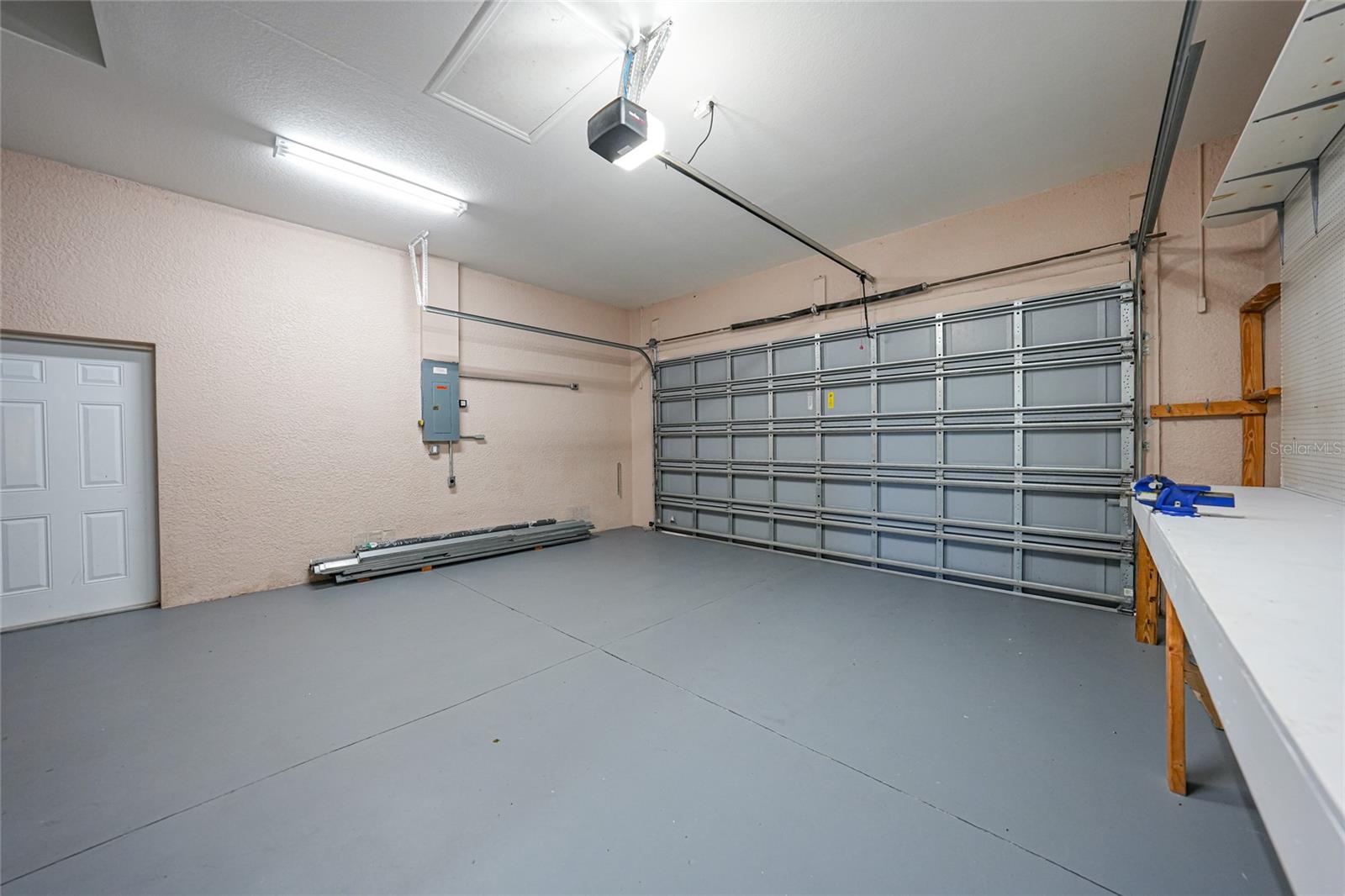 Image 34 of 42 For 10495 Atenia Street