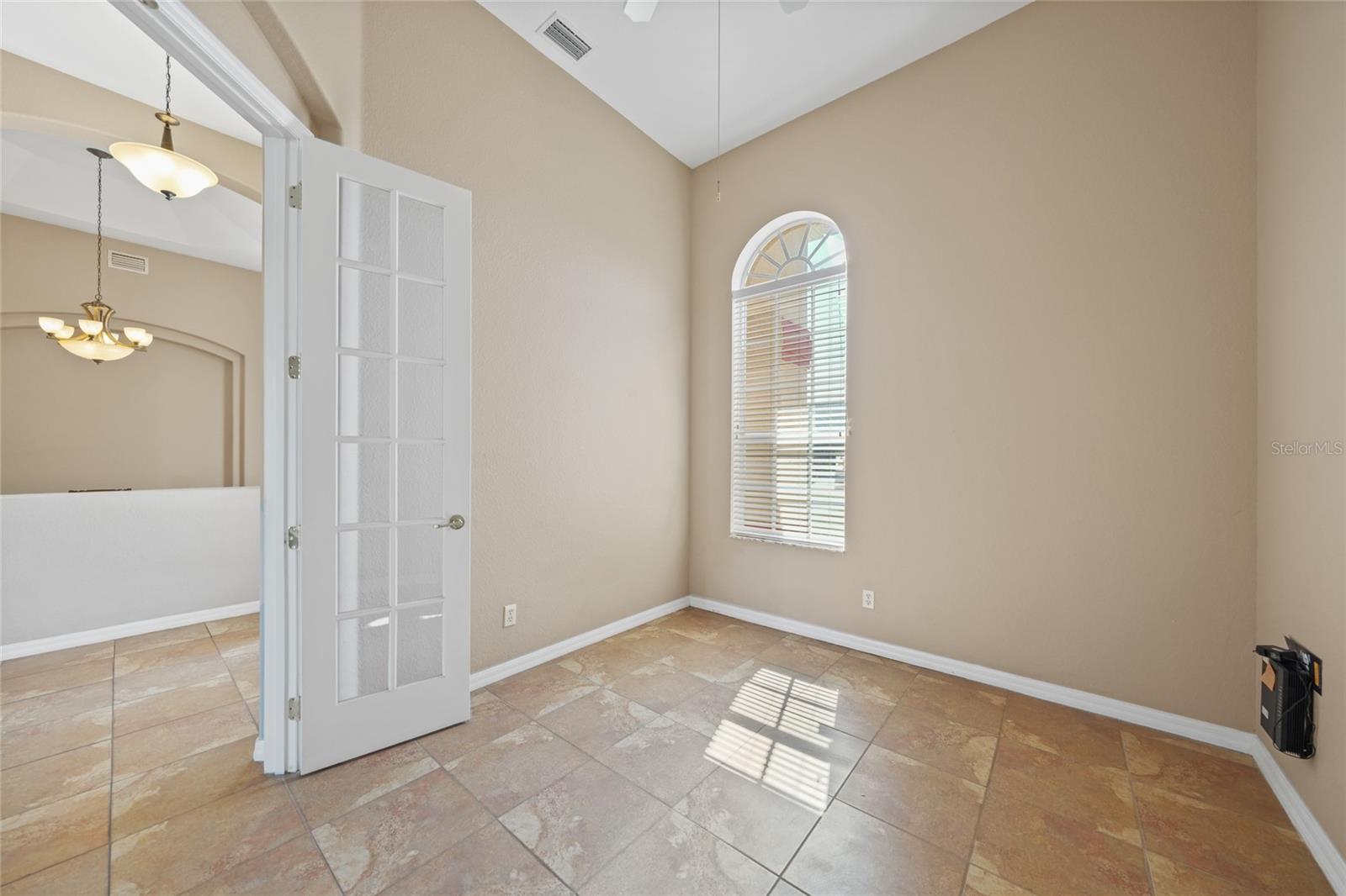 Image 8 of 42 For 10495 Atenia Street