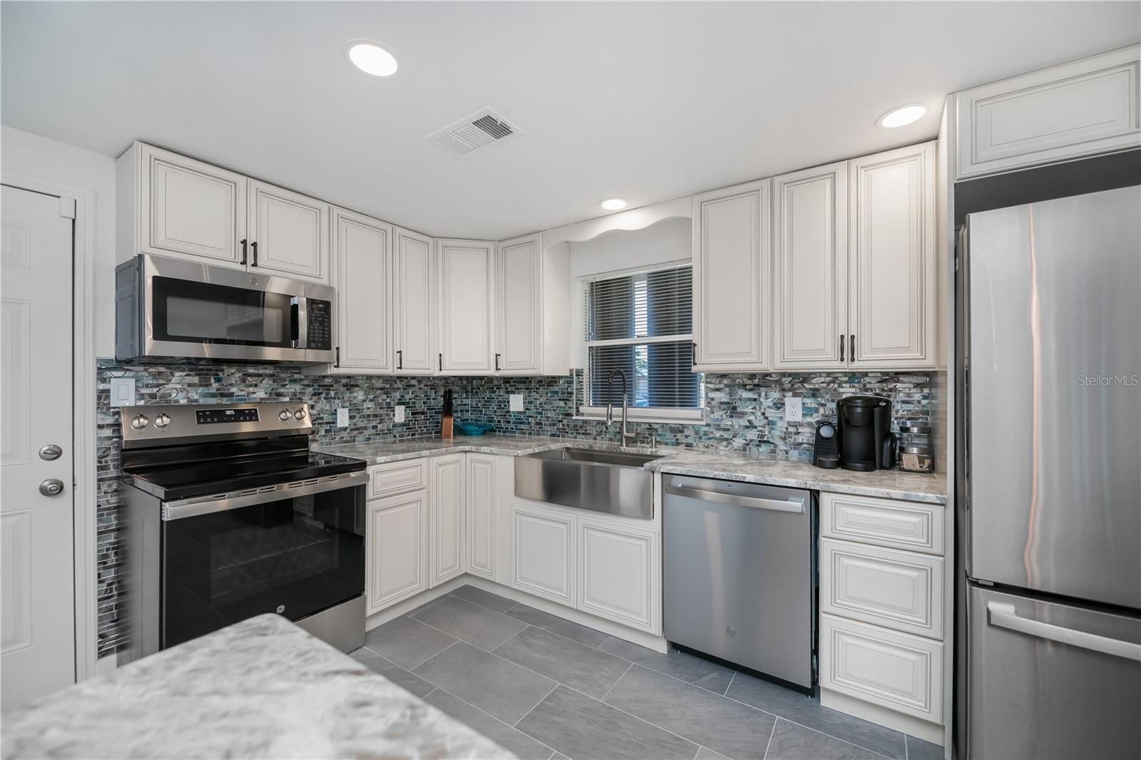 Image 18 of 82 For 2820 Marlin Place