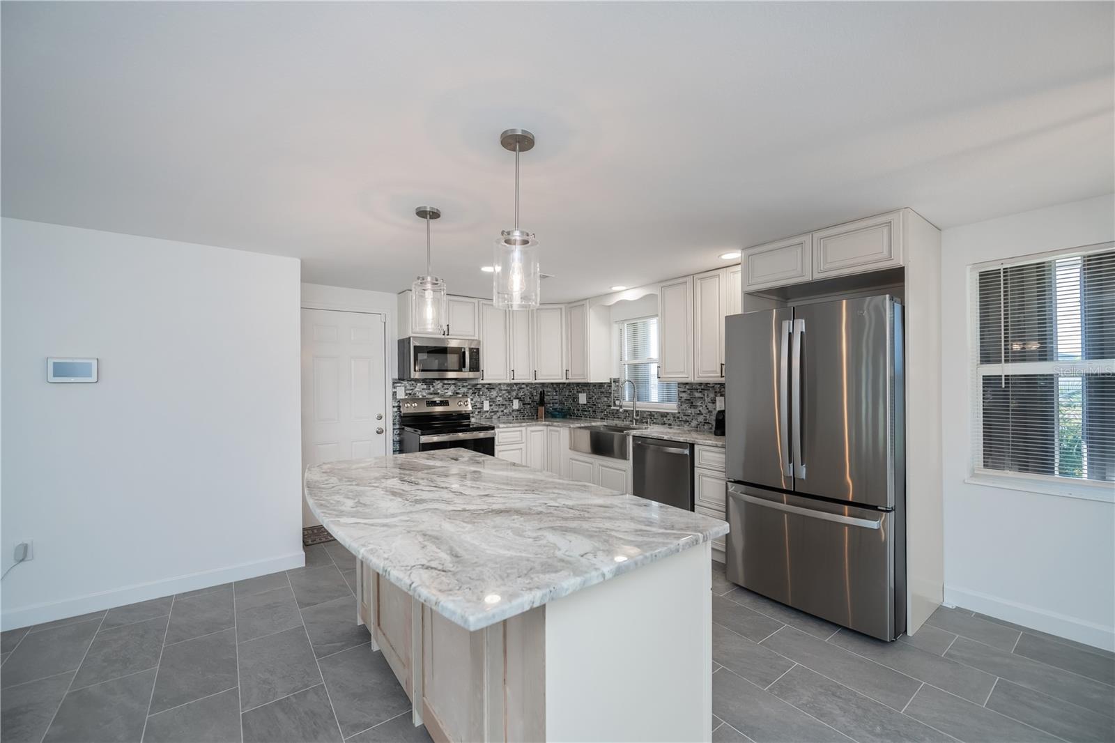 Image 19 of 82 For 2820 Marlin Place