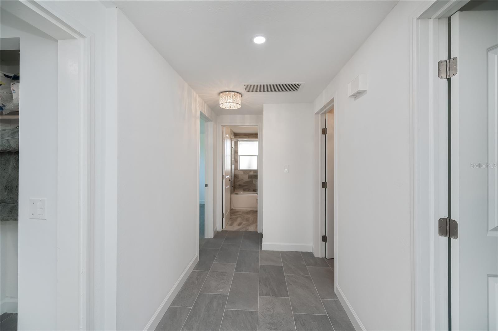 Image 31 of 82 For 2820 Marlin Place