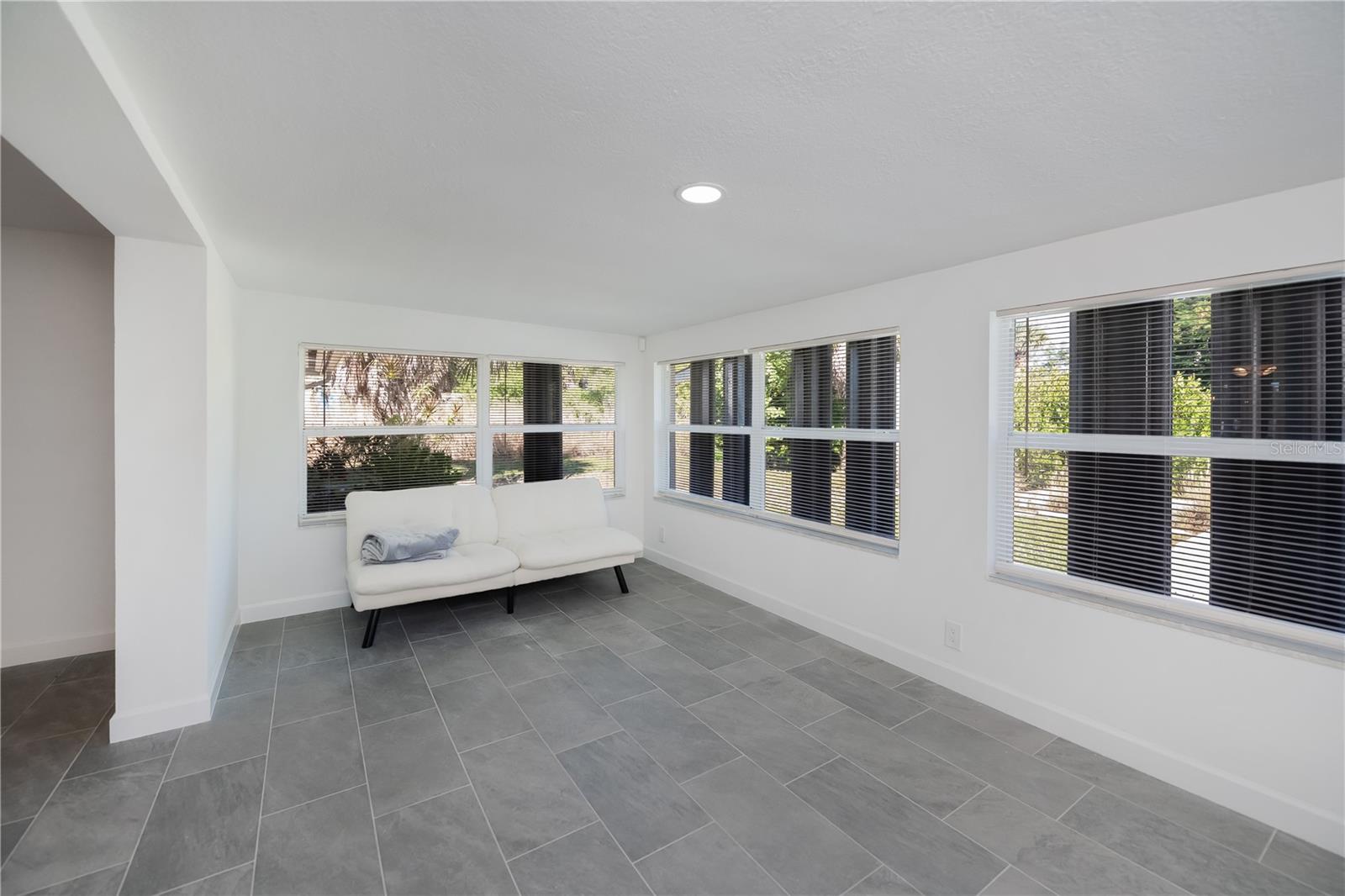 Image 40 of 82 For 2820 Marlin Place