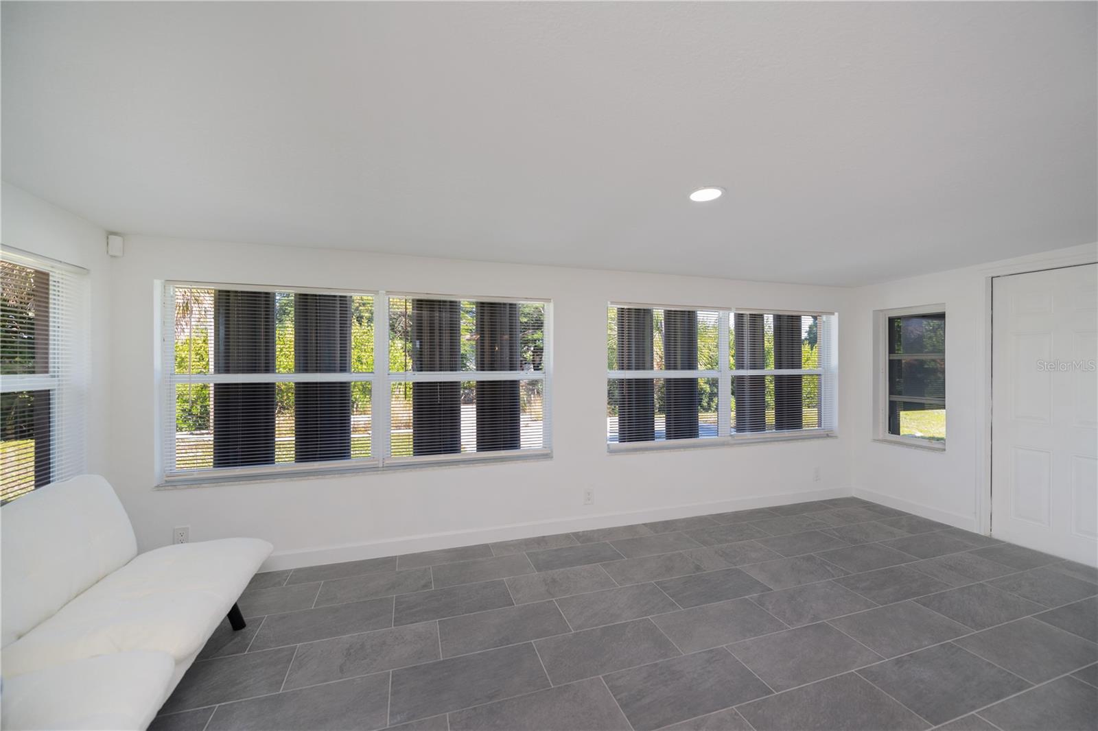 Image 41 of 82 For 2820 Marlin Place