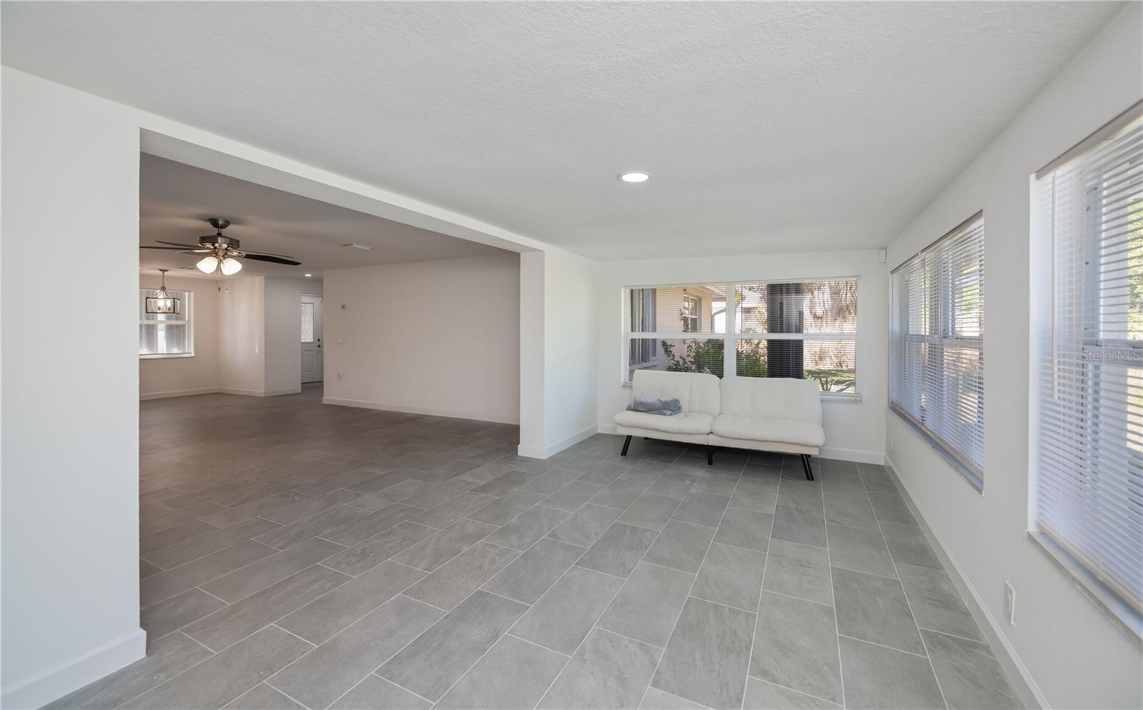 Image 43 of 82 For 2820 Marlin Place