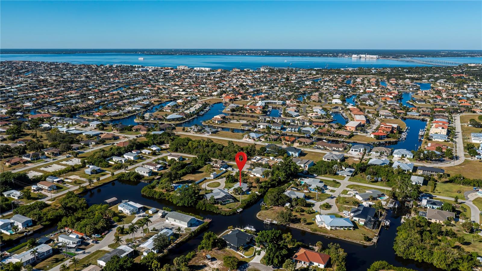 Image 8 of 82 For 2820 Marlin Place