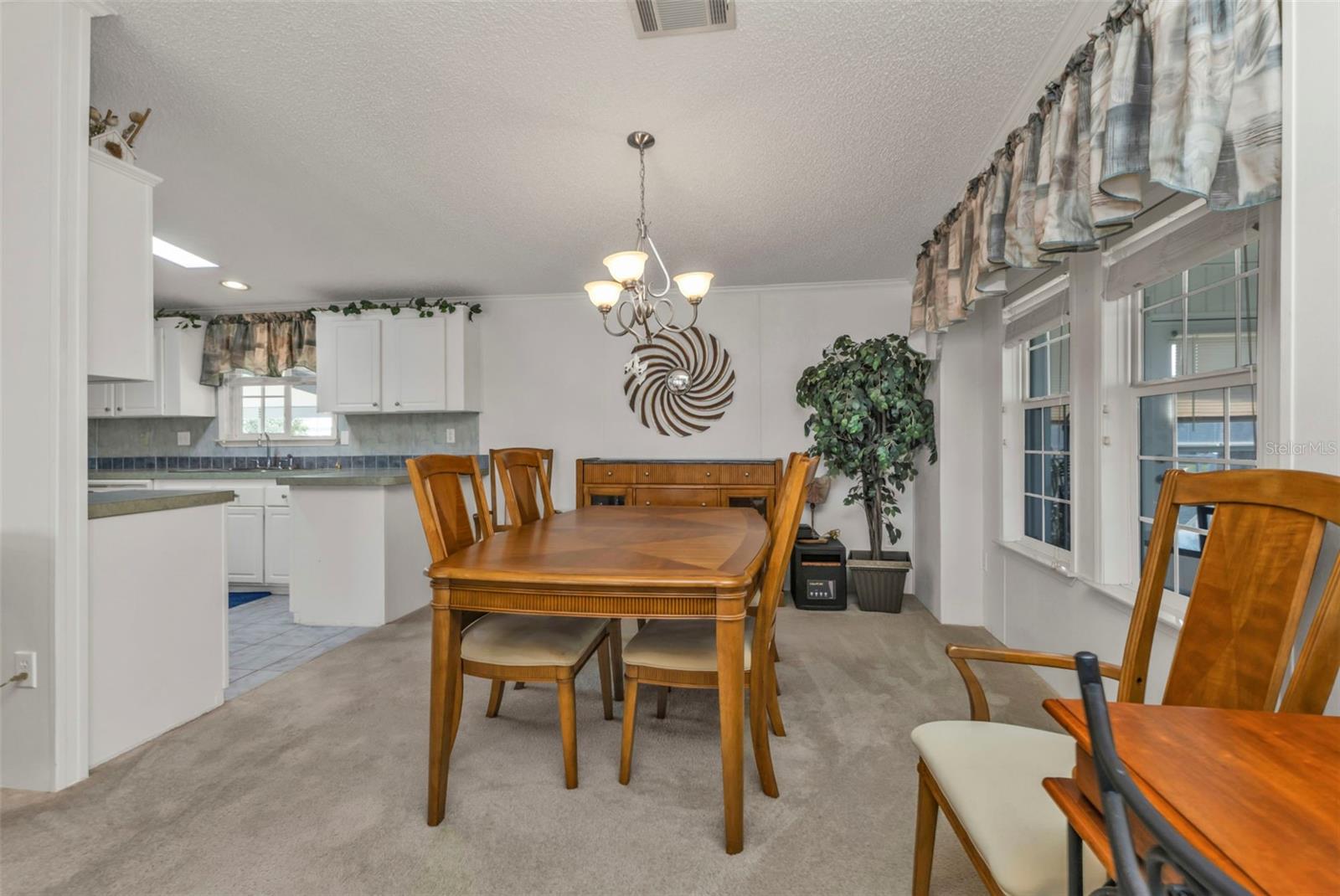 Image 20 of 71 For 771 Tangerine Court