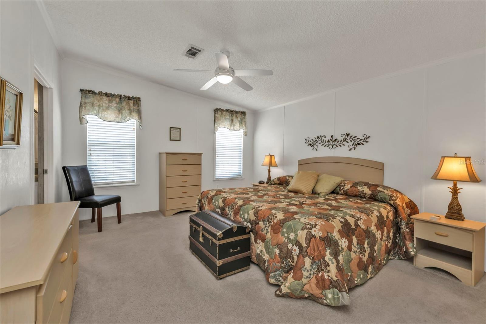 Image 33 of 71 For 771 Tangerine Court