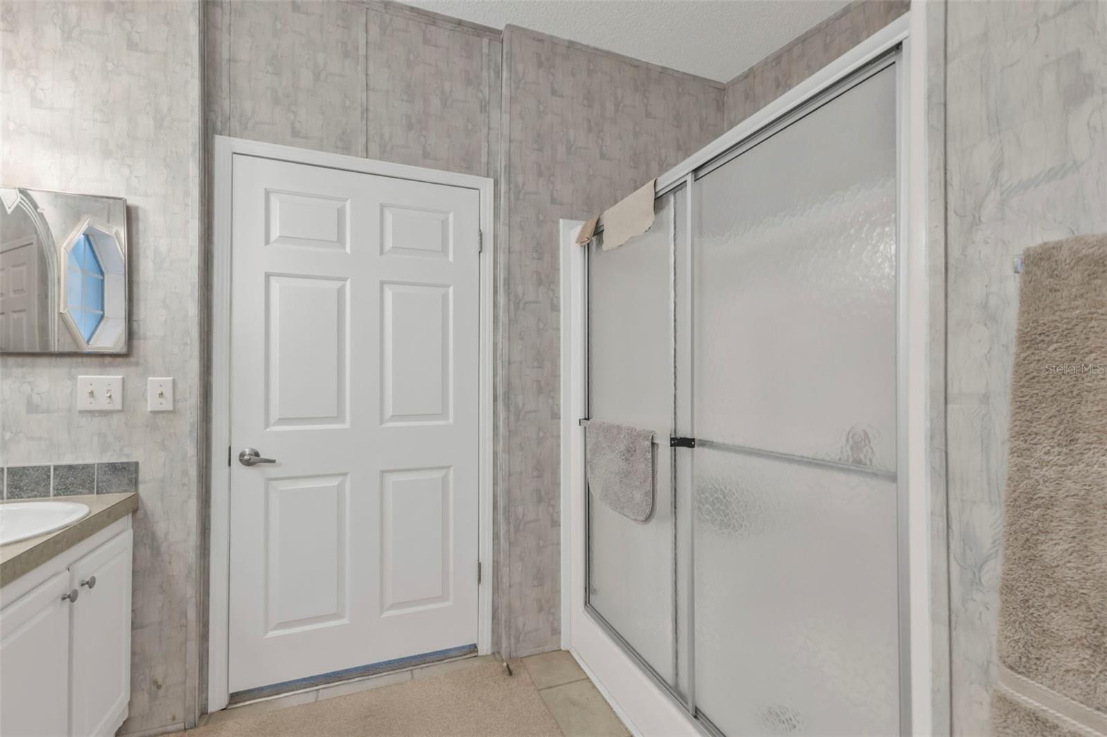 Image 39 of 71 For 771 Tangerine Court