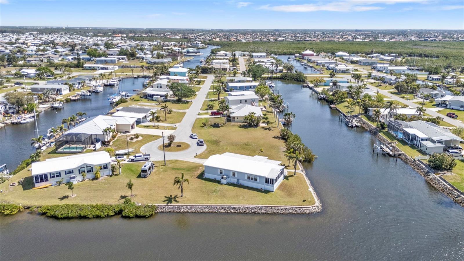 Image 65 of 71 For 771 Tangerine Court