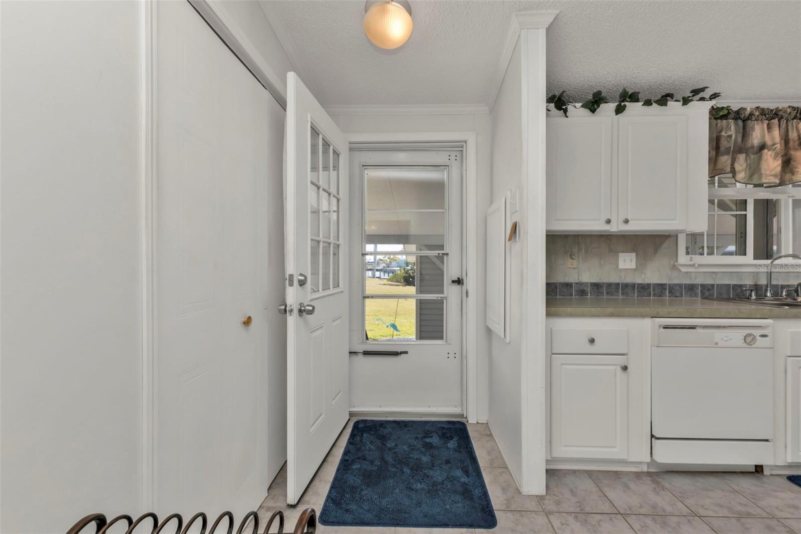 Image 8 of 71 For 771 Tangerine Court