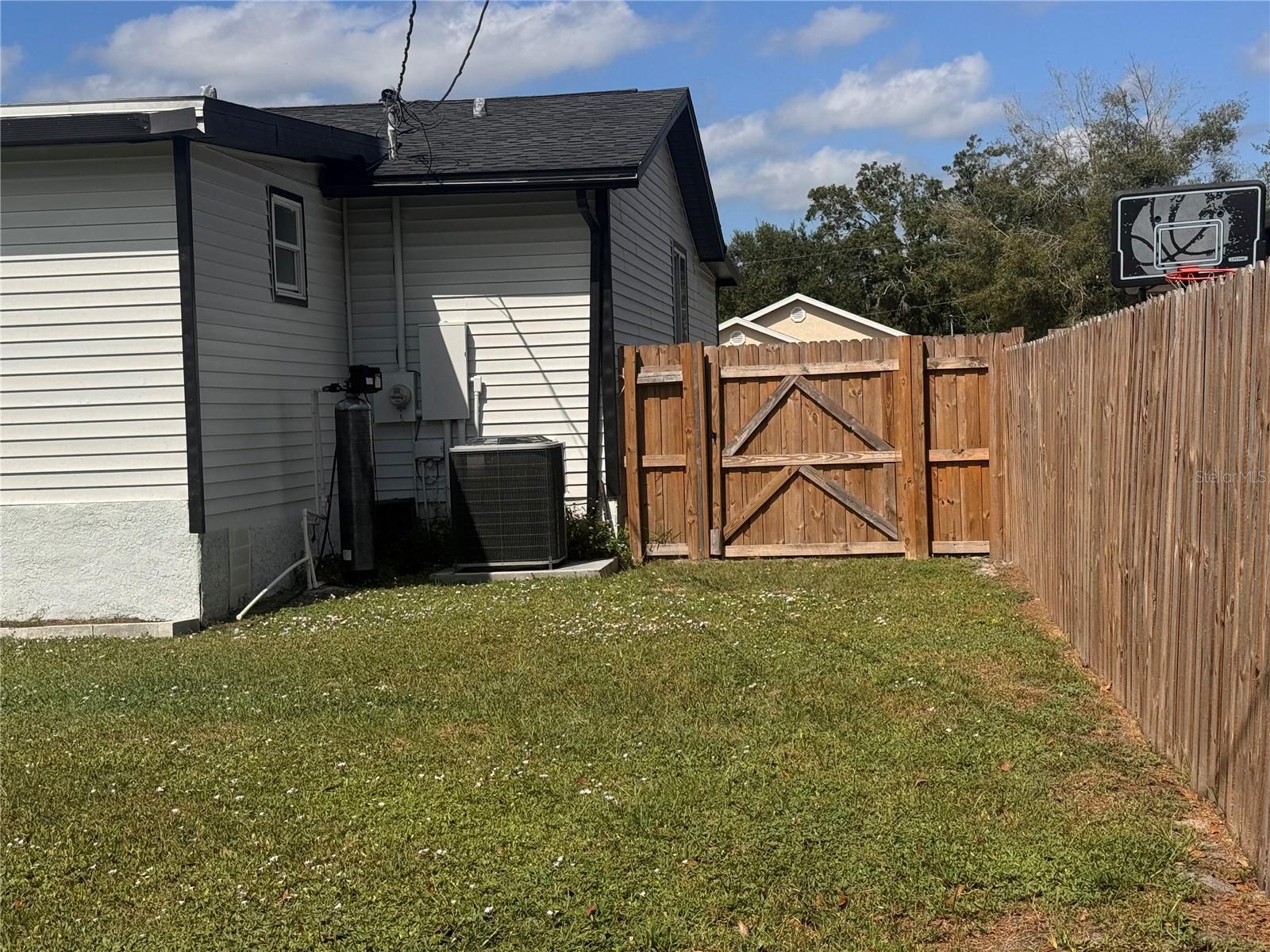 Image 27 of 31 For 125 Ridgewood Drive