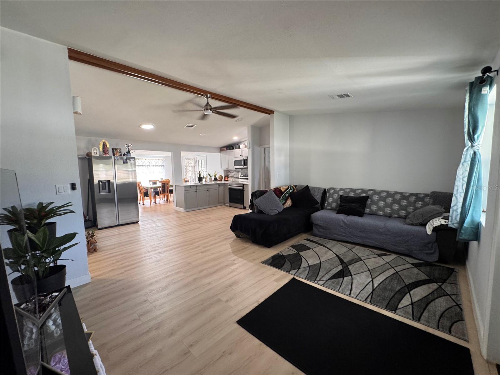 Image 8 of 31 For 125 Ridgewood Drive