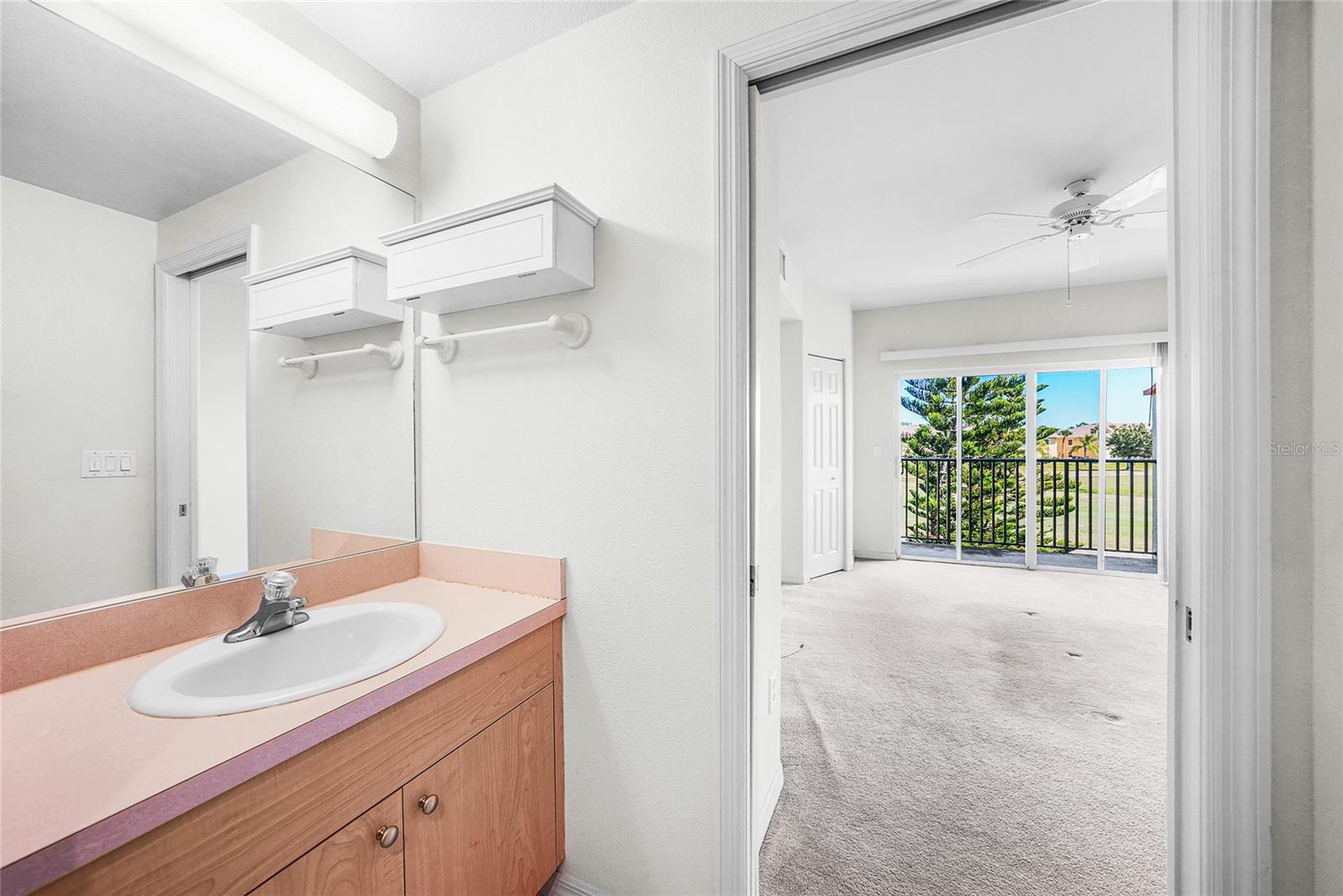 Image 24 of 49 For 1246 Rio De Janeiro Avenue 505